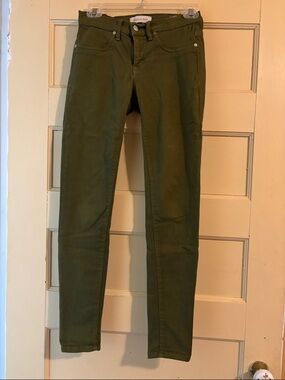 Henry & Belle Olive Green Skinny Pants